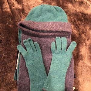 Ann Taylor Loft Lambswool Scarf/Gloves/Hat Set